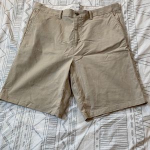 Old Navy Shorts Sz 38
